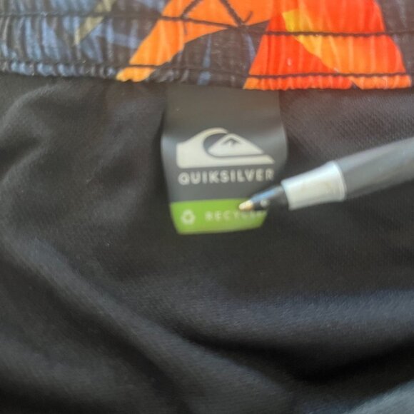 QUICKSILVER‎ Board Shorts Mens 34 Black Blue Orange Swim Trunks - Picture 8 of 12